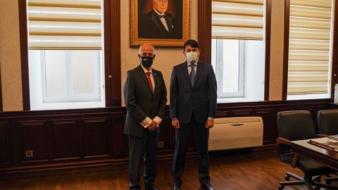 Fuad Muradov Meksika səfiri ilə görüşüb