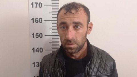 Polis əməliyyat keçirdi - 3 nəfər saxlanıldı