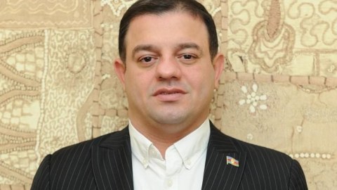 Ata Abdullayevin məhkəməsi başlayıb