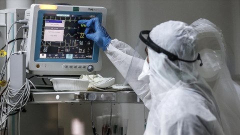 Türkiyədə daha 188 nəfər virusun qurbanı oldu