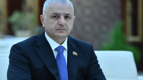 “Tarixi keçmişinə zərbə vuran özünə zərbə vurur...”