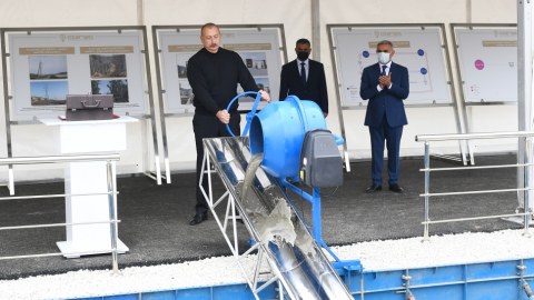 Prezident “Hadrut” yarımstansiyasının təməlini qoydu