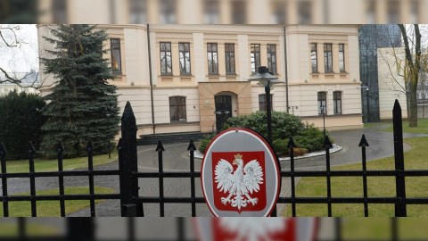 Məhkəmə Polşa yasalarını Avropa İttifaqı qanunlarından üstün tutdu