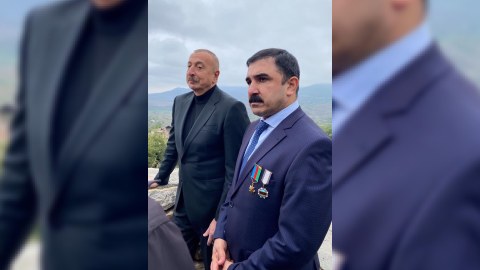 Prezident Hadrutda Milli Qəhrəmanla da görüşdü - FOTO