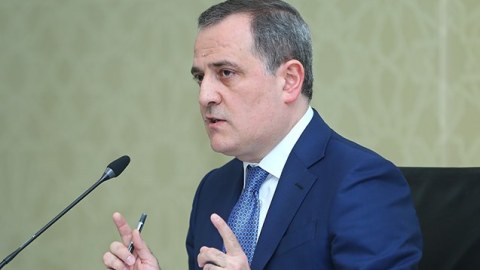 Ceyhun Bayramov Serbiyaya getdi