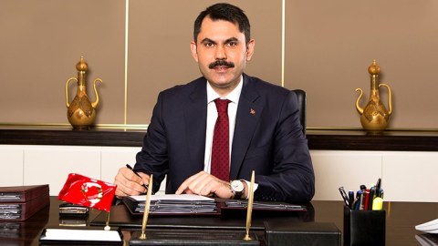 Türkiyəli nazir Azərbaycana gəlir 
