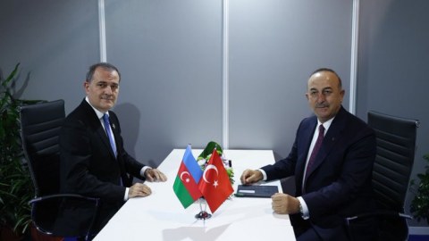 Ceyhun Bayramov Çavuşoğlu ilə görüşüb