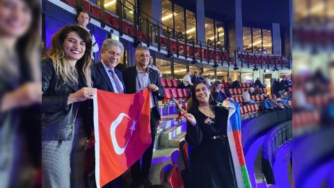 Diaspor fəallarımızdan güləşçilərimizə DƏSTƏK