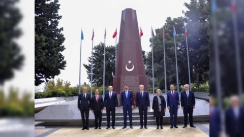 İki ölkə arasında iş proqramı imzalandı - FOTOLAR