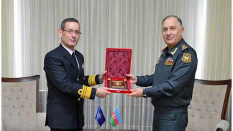 Baş Qərargah rəisi NATO-nun kontr-admiralı ilə görüşüb