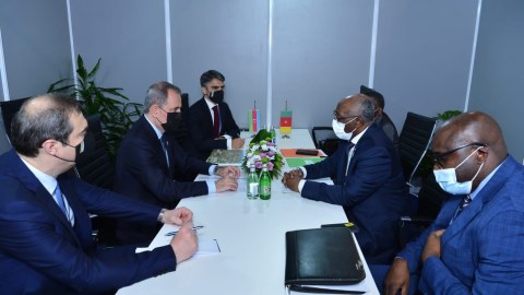 Ceyhun Bayramov Kamerun xarici işlər naziri ilə görüşüb
