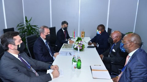 Uqanda və Azərbaycan arasında siyasi məsləhətləşmələr