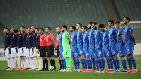 Serbiya və Azərbaycan yığmalarının start heyətləri