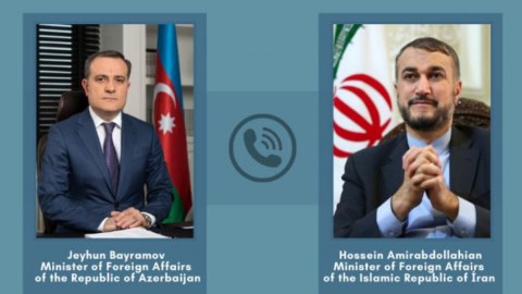 Azərbaycan və İran XİN başçıları telefonla danışdı - YENİLƏNİB