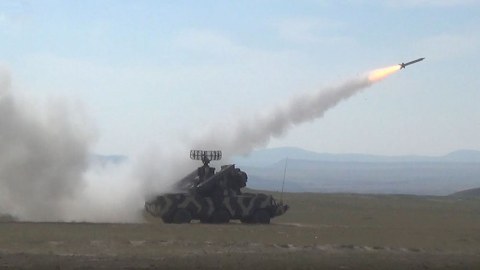 Azərbaycan Ordusu “OSA” zenit-raket komplekslərini İŞƏ SALDI - VİDEO