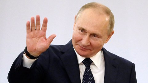 Putinin “pis sülh və “yaxşı müharibə” ifadəsi: Bizə hansı məqbuldur?