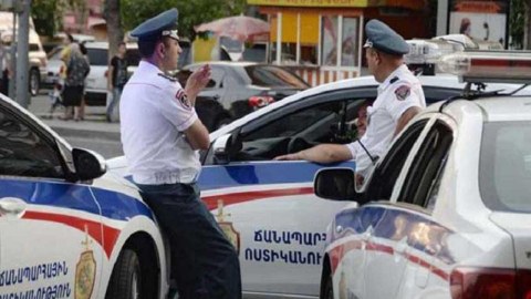 İrəvanda ATIŞMA