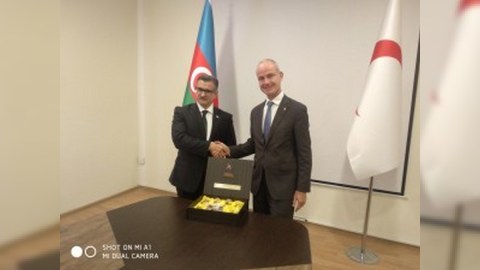BQXK-nın vitse-prezidenti Novruz Aslanovla görüşüb