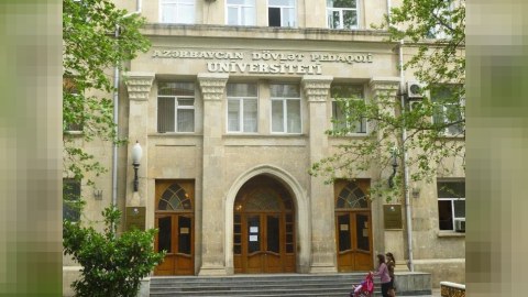 Pedaqoji universitetdə tələbələr arasında kütləvi YOLUXMA