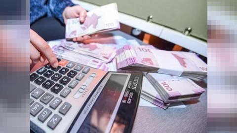 Builki büdcənin 43 faizi təqaüd, müavinət, dərman və ərzağa XƏRCLƏNİB