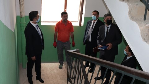 Naftalanda quruculuq işləri davam edir