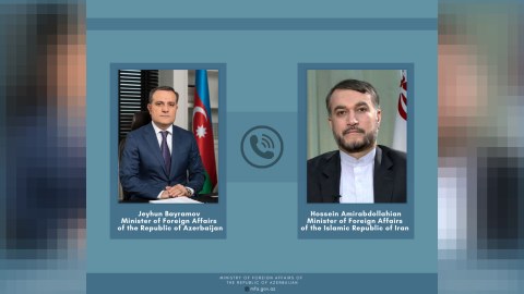 İranın xarici işlər naziri Ceyhun Bayramova ZƏNG ETDİ