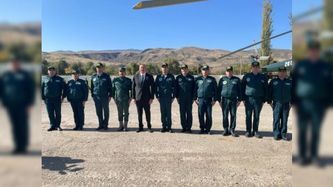 Mehriban Əliyeva hərbçilərimizə dua etdi - FOTO