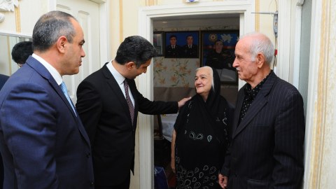 Aprel‌ ‌şəhidi‌nin ailəsi‌ ‌ziyarət‌ ‌olunub‌