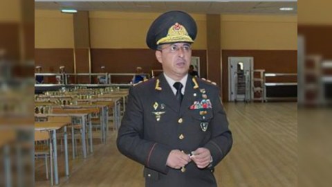 Rövşən Əkbərovun Milli Qəhrəman adı ƏLİNDƏN ALINMADI