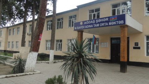 Daha bir məktəbdə əyani tədris DAYANDIRILDI