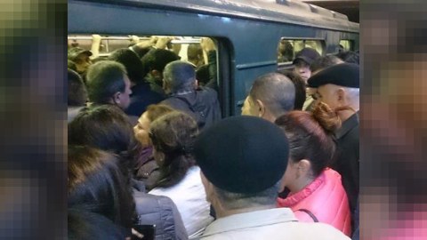 “İçərişəhər”də görünməmiş İZDİHAM – “Qrafiki dəyişə bilmərik!”