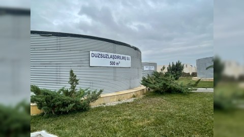 Bu zavodda dəniz suyu içməli suya ÇEVİRİLİR