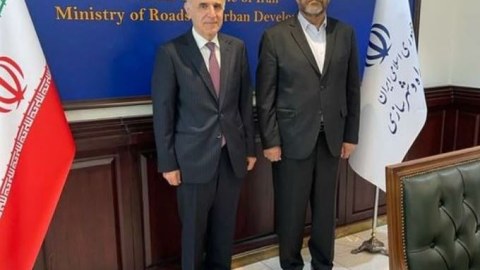 İrəvan Tehranla Zəngəzur dəhlizinin alternativini müzakirə etdi