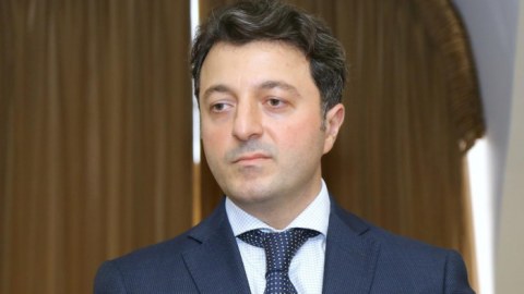 Deputat parlamentdə Xankəndi sakinlərinin problemlərini QALDIRDI