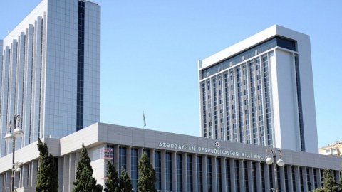 Bu qanun Komitə iclasında müzakirəyə çıxarılır