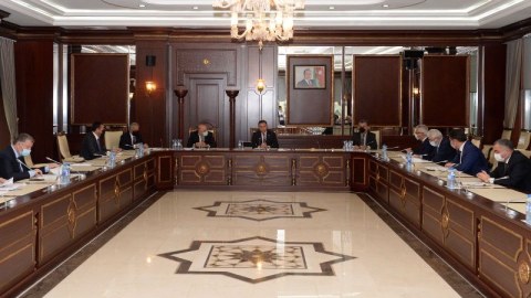 Üç qanun layihəsi parlamentin müzakirəsinə tövsiyə edildi