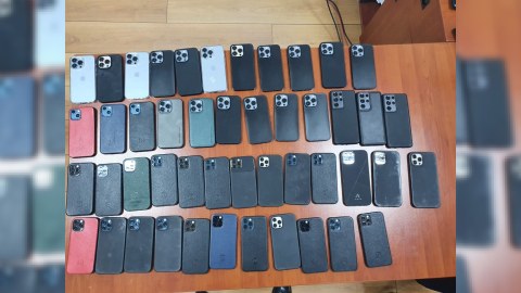 Gömrükdən gizlədilən telefonlar aşkarlandı