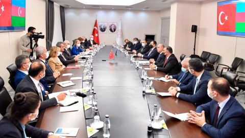 Emin Əmrullayev Türkiyədədir