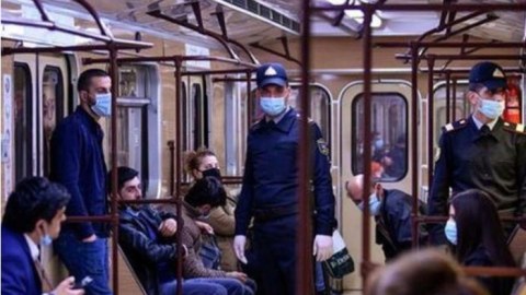 1 həftədə metroda cərimələnənlər - 70 500 manat