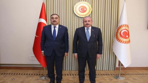 Mustafa Şentop Azərbaycan səfirilə GÖRÜŞDÜ