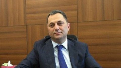 Nazirlik keçmiş işçisindən 5 milyon təzminat İSTƏDİ