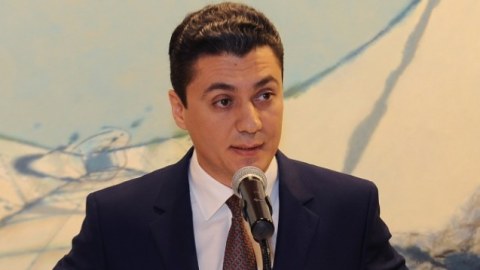 DTX əməliyyat keçirdi - Muzeyin direktoru saxlanıldı