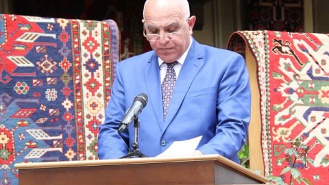 Vidadi Muradovun mənimsədiyi milyonları dövlətə kim qaytaracaq? 