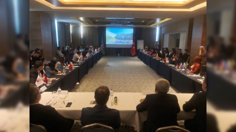 39 ölkədən diaspor gənci Zəfər Günü üçün İstanbulda toplaşdı