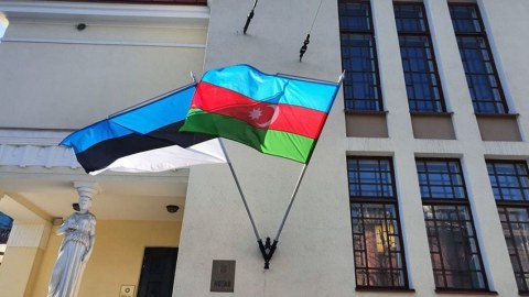 Estoniyalı deputatlardan Zəfər Günü BƏYANATI