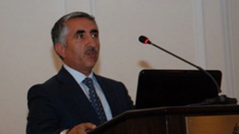 Abşeronun həbsdəki baş memarı şikayət verdi