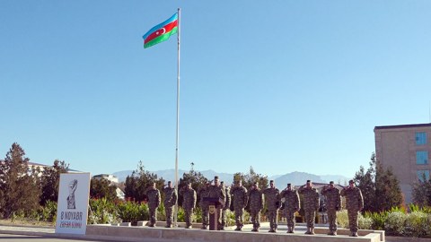 Əlahiddə Ümumqoşun Orduda Zəfər Günü