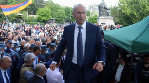 Köçəryanın “qu quşu mahnısı” - Bugünkü mitinq onun sonunu gətirə bilər
