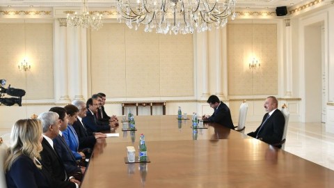 Prezident türkiyəli deputatları qəbul etdi