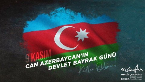 Mövlud Çavuşoğludan Azərbaycana TƏBRİK
